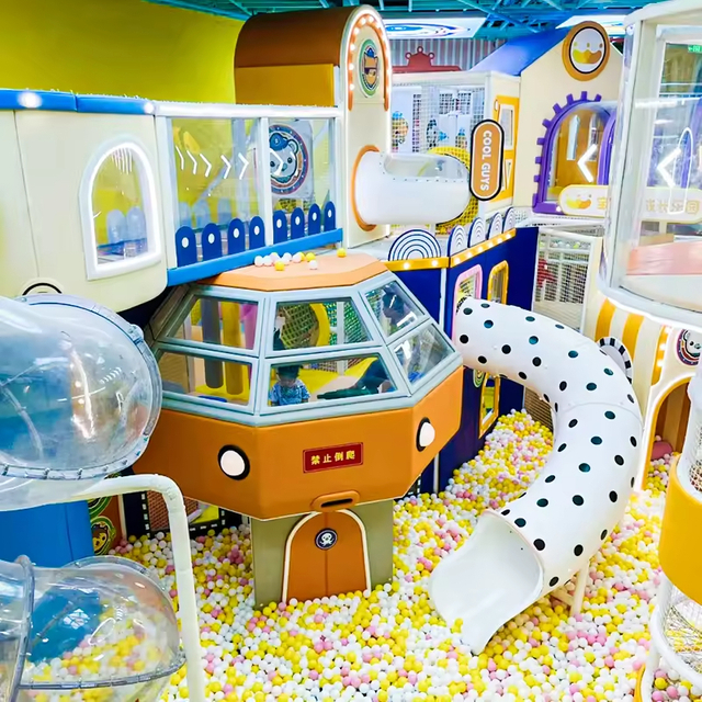 ODM children playground manufactuere