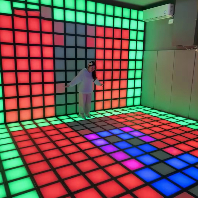 30x30cm Pixel Grid Active Interactive Dance Game Led Floor for Shopping Mall Team Building Escape Room with Metal Construction